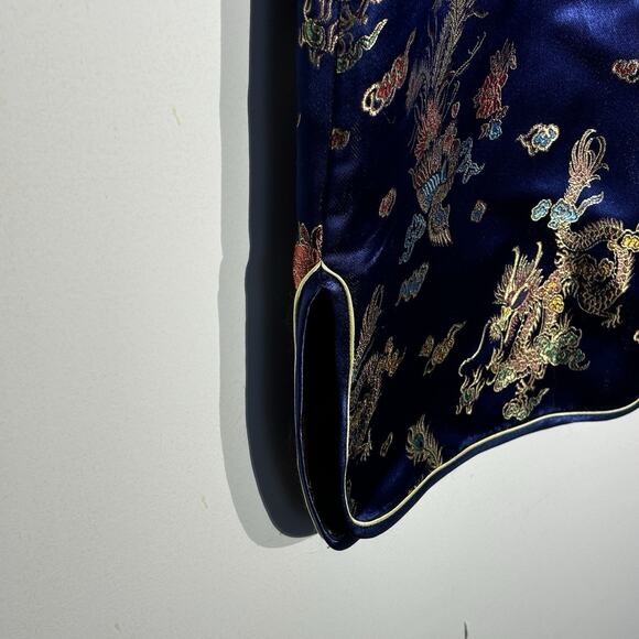 Mei Gui 100% Silk Traditional Japanese Dress Dragon Pattern Size 36 Small - Picture 6 of 9